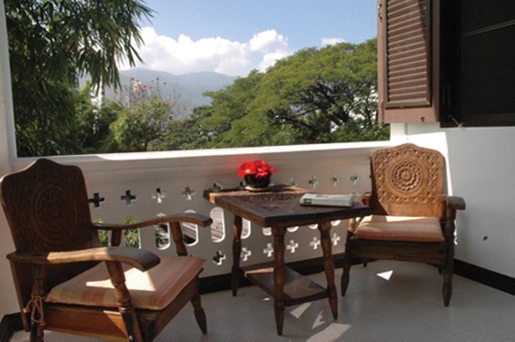 Baan Say-La Guest House Chiang Mai Ngoại thất bức ảnh